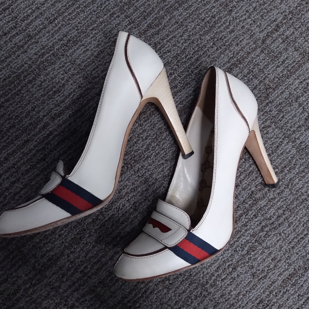 GUCCI WHITE LEATHER SHERRY LINE HEELS